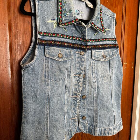 Vintage 90s Bill Blass Embroidered Floral Rhinestone Denim Vest M Cottage Garden - Picture 3 of 13